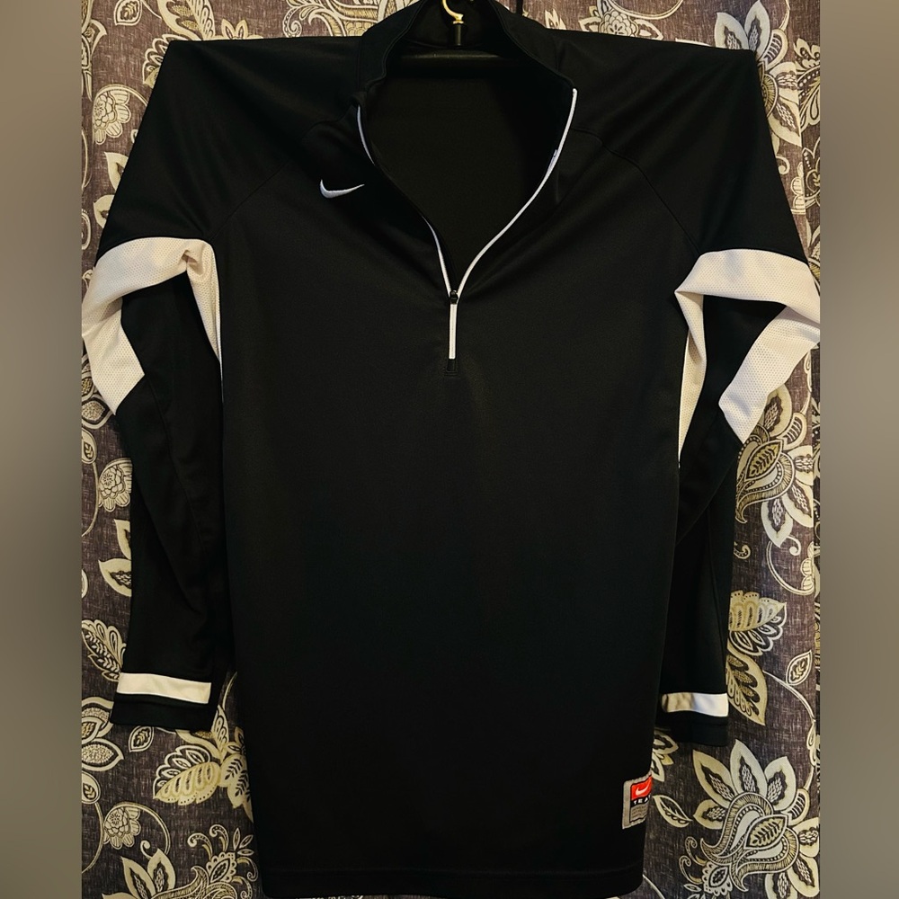 Nike DRIFIT Black and White Quarter-Zip Pullover